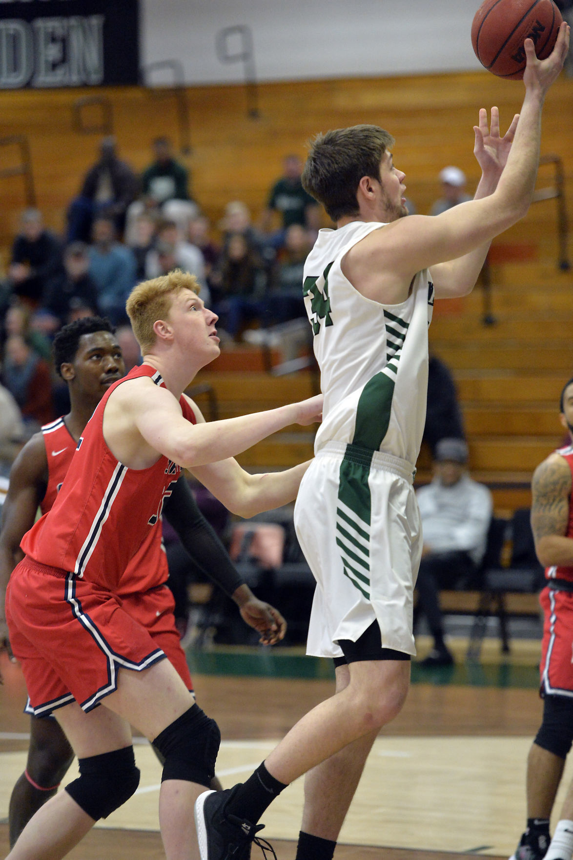 BASKETBALL UW-PARKSIDE